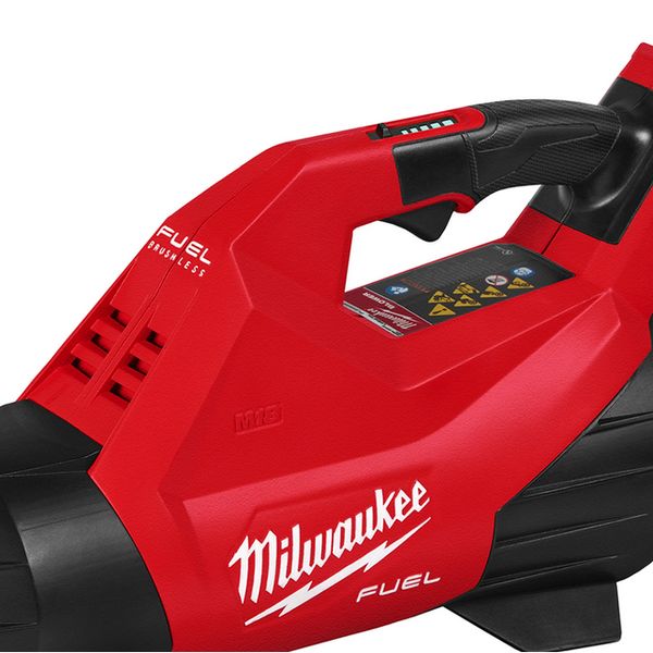 Milwaukee M18FBLG3-0 Akku-Gebläse mit Akkus und Ladegerät<br>