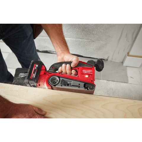 Milwaukee M18FBTS75-0 Akku-Bandschleifer<br>