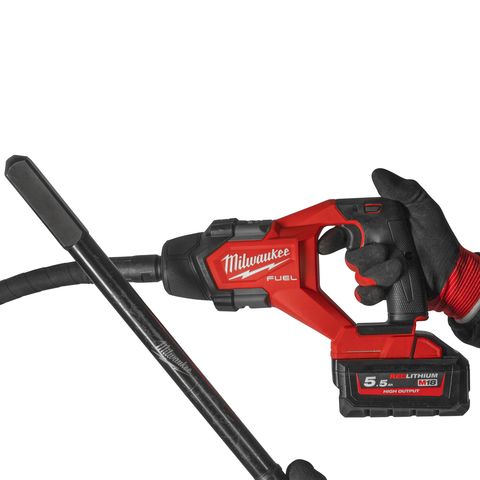 Milwaukee M18FCVN12-551 Akku-Betonrüttler<br>