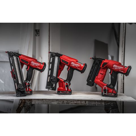 Milwaukee M18FN16GA-202X Akku-Nagler<br>