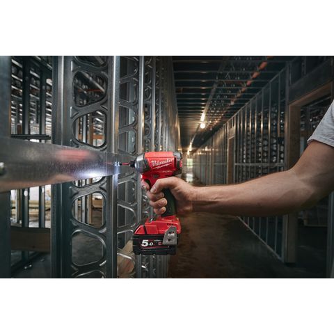 Milwaukee M18FQID-502X Akku-Impulsschrauber<br>