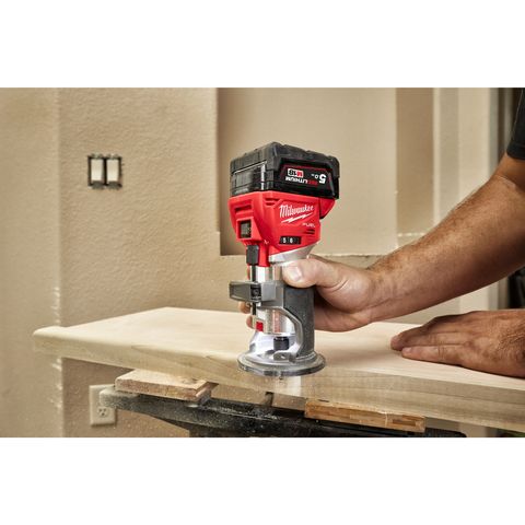 Milwaukee M18FTR8-0X Akku-Kantenfräse<br>