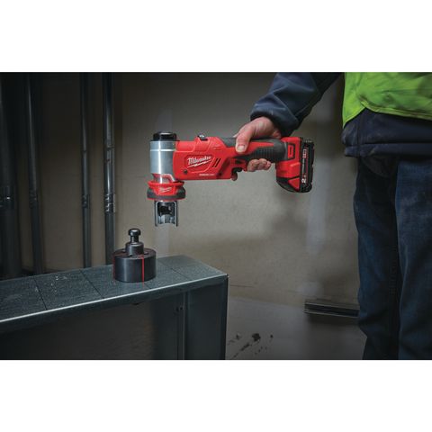 Milwaukee M18HKP-201C Akku-Lochstanzer<br>