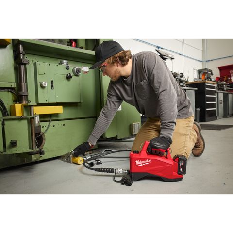 Milwaukee M18HMP700-0 Akku-Mini-Hydraulikpumpe<br>