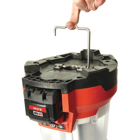 Milwaukee M18ONESLSP-0 Akku-Strahler<br>