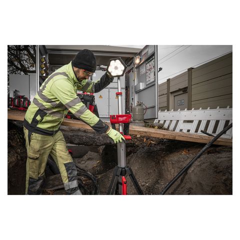 Milwaukee M18SAL2-502B Akku-Baustrahler<br>