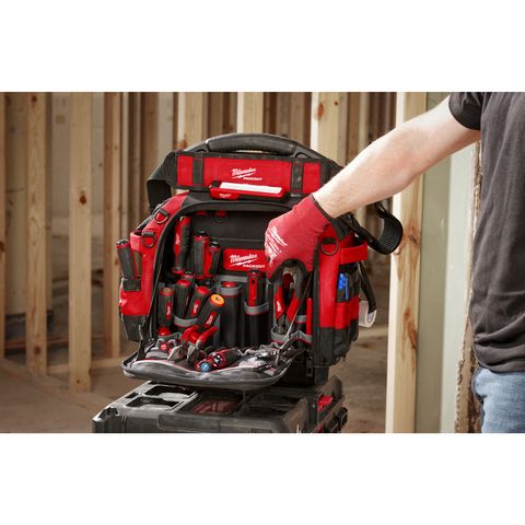 Milwaukee PACKOUT 38 cm geschlossene Werkzeugtasche<br>