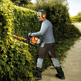 Stihl HS 82 R Heckenschere 600mm/24""<br>