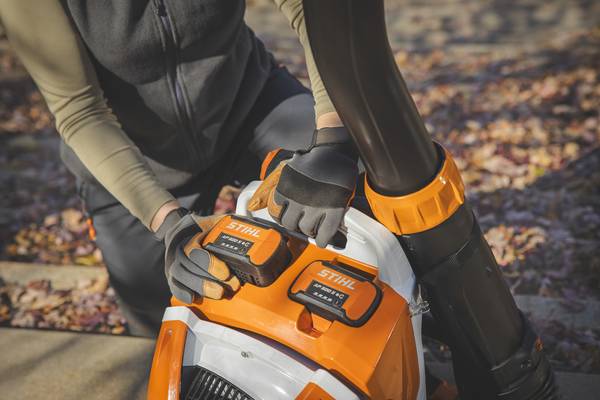 Stihl BRA 600 Akku-Blasger&auml;t, ohne Akku und Ladeger&auml;t<br>