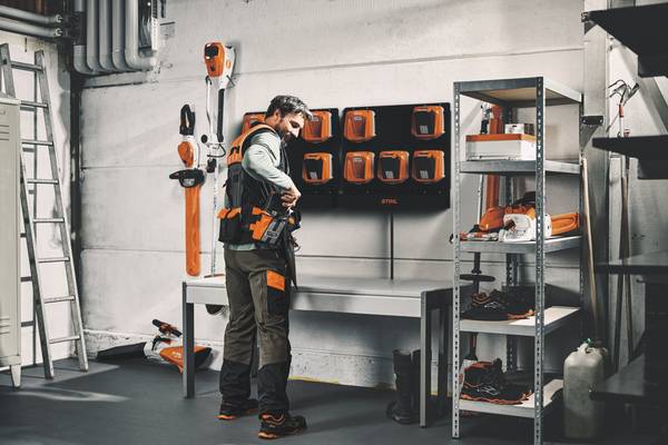Stihl CR 6 Ladestation<br>