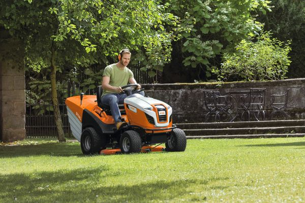 Stihl RT 6127 ZL Aufsitzmäher<br>