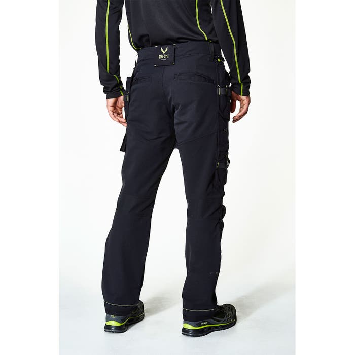 HellyHansen - MAGNI - STRETCH - BLACK