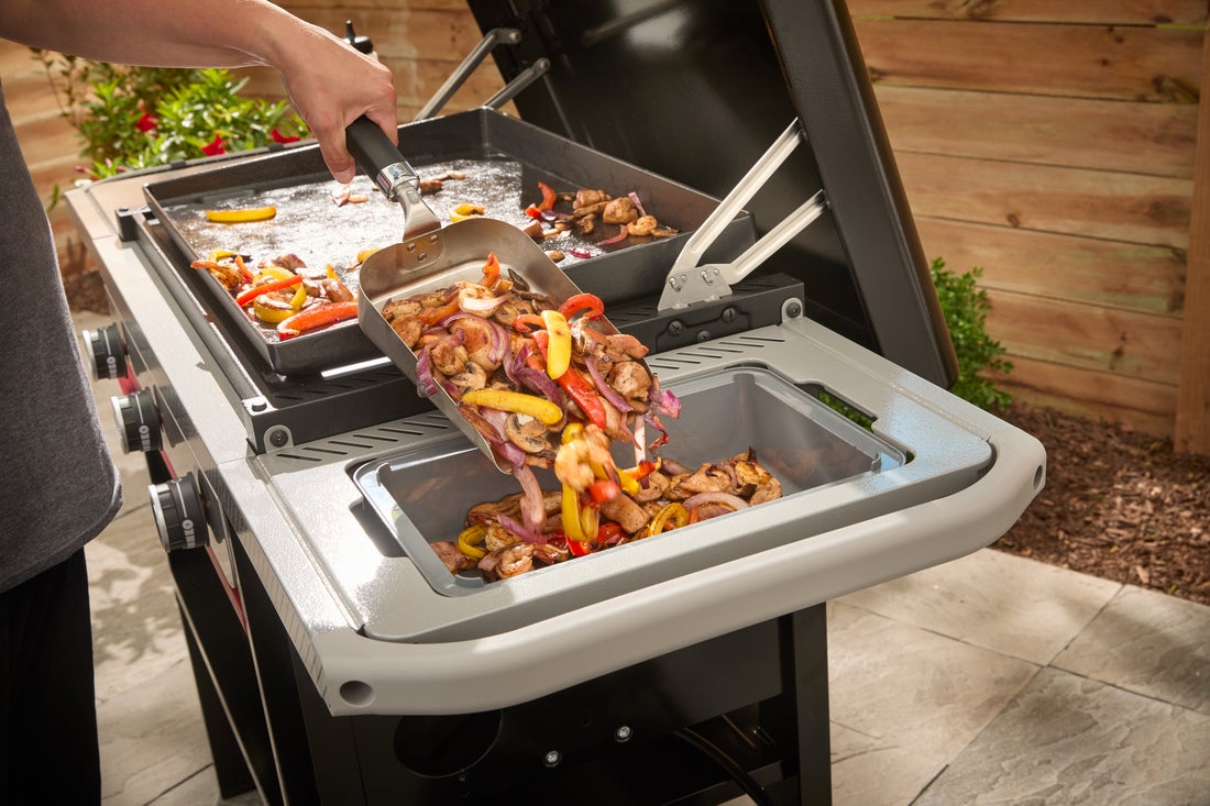 WEBER&reg; SLATE GPD 71 CM PREMIUM GRIDDLE