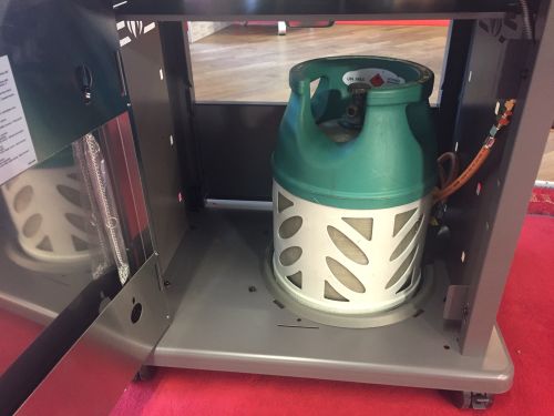 Napoleon Rogue SE 425 Edelstahl