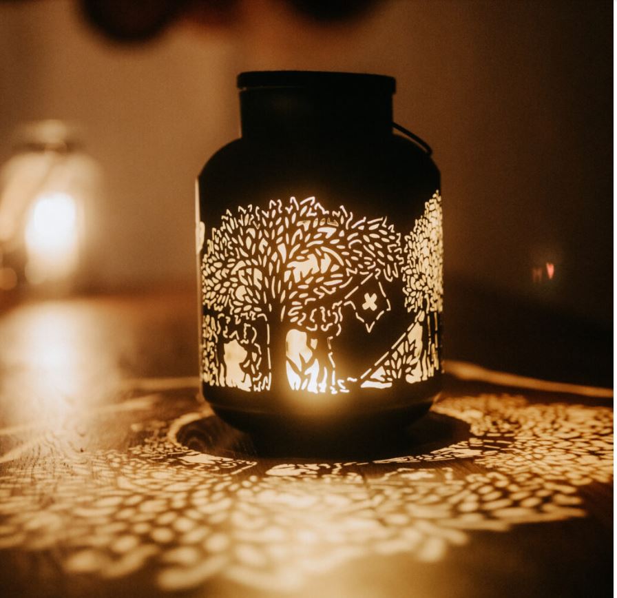 Laterne Scherenschnitt “Bergchilbi” rund schwarz