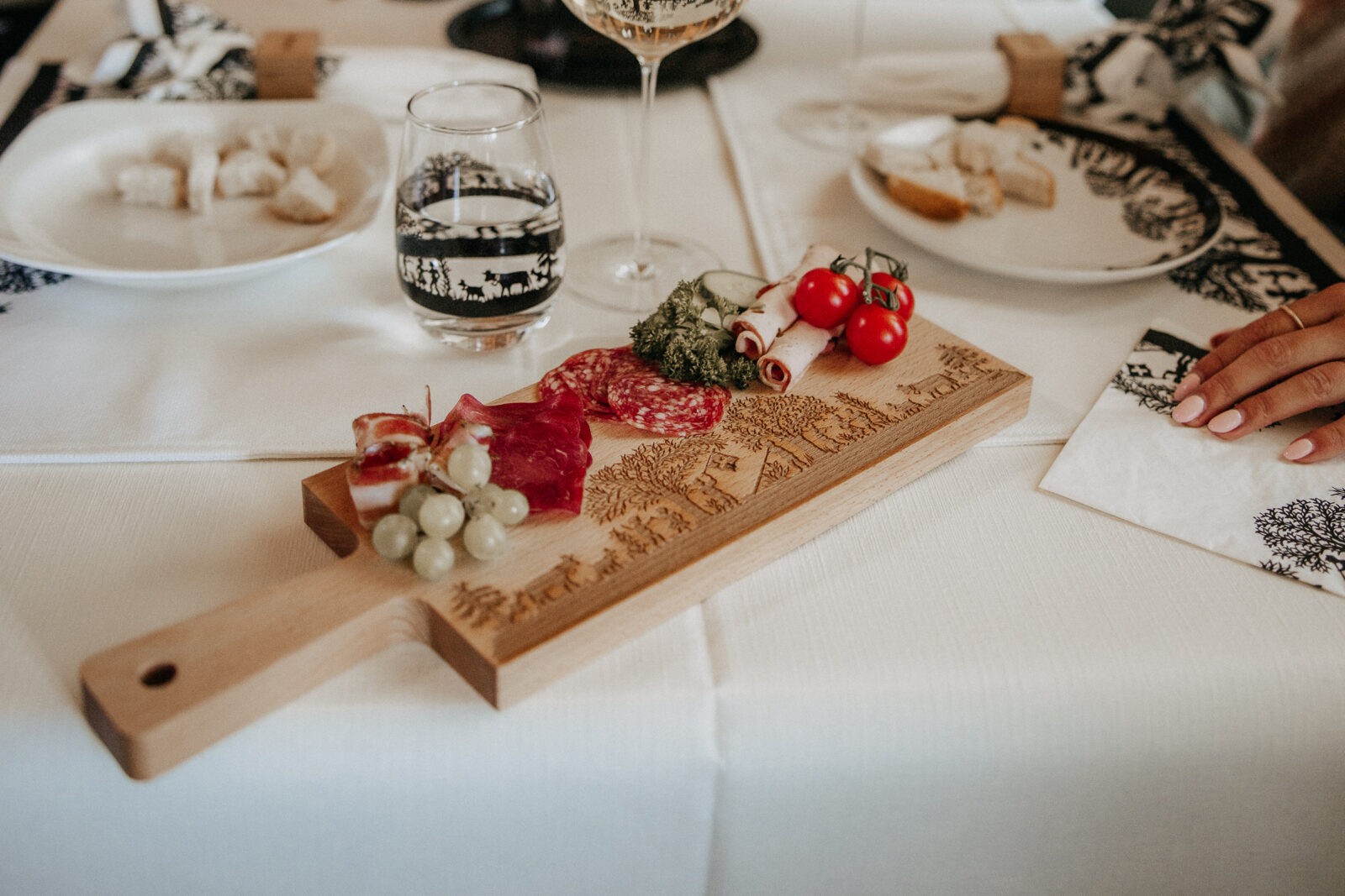 Kadastar Holzbrett “Bergchilbi”,       60x20x2 cm, Buche