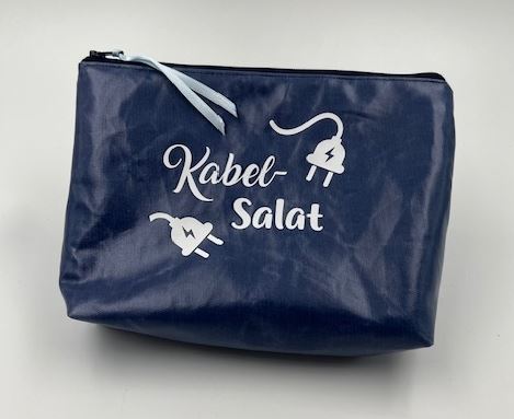 Täschli “Kabel-Salat” blau