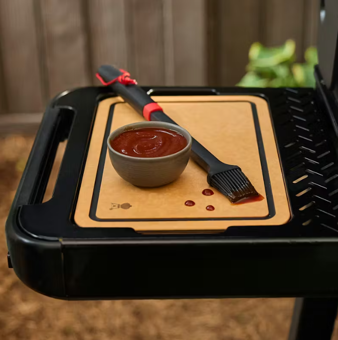 Weber Works Aufbewahrungsbox mit Schneidebrett-Deckel