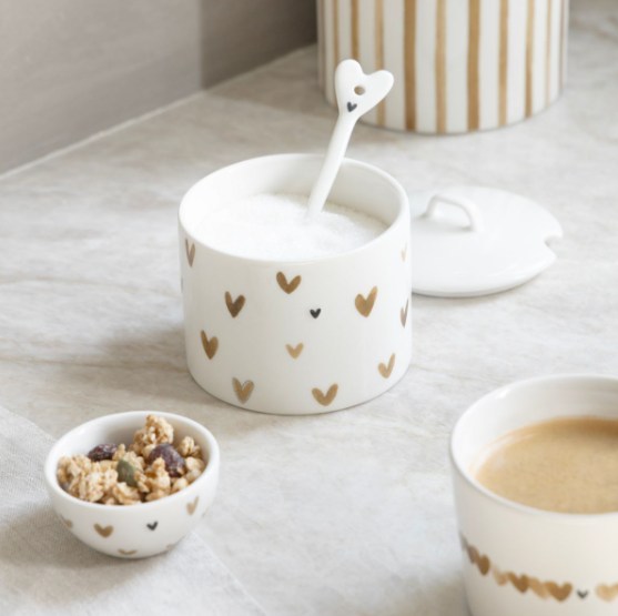 Bastion Collections Zuckerdose weiss mit Herzen