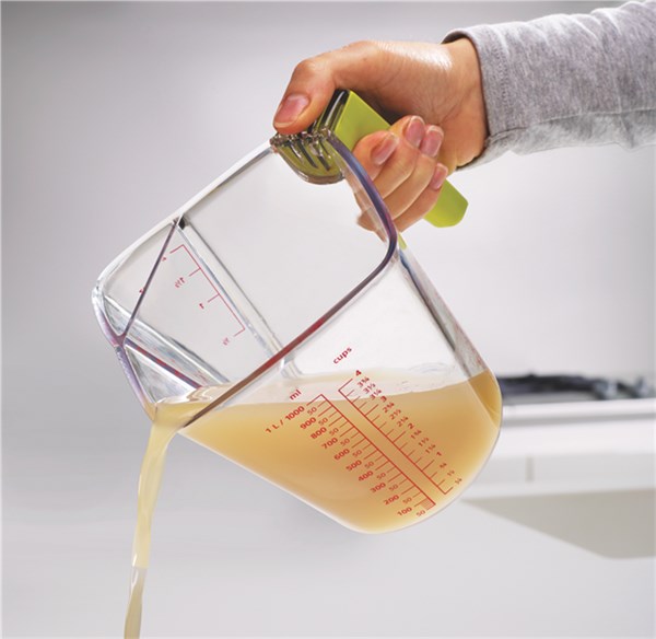 Massbecher 2-in-1, 1 Liter, grün, Joseph Joseph