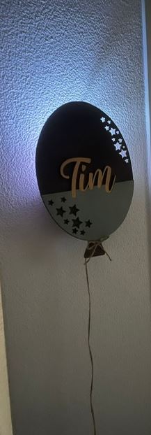Ballon Eisblau mit Sterne, inklusive Namen und Lampe