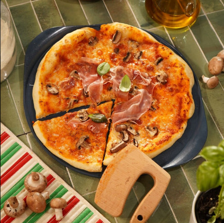 COOKUT Die formidable Pizzaplatte, Blueberry blau, 33 cm