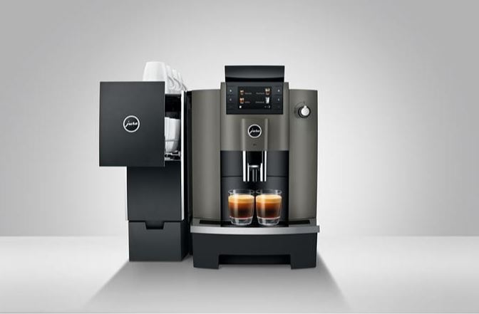 Jura Kaffeevollautomat W4 Dark Inox (SA) 15541 inklusive Starterpaket Zemp AG*