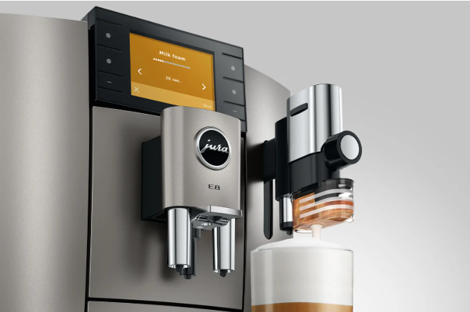 Jura Kaffeevollautomat E8 Midnight Silver (SD) 15713 inklusive Starterpaket Zemp AG*