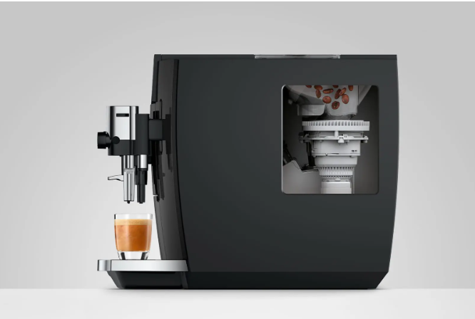 Jura Kaffeevollautomat E8 Piano Black (SD) 15746 inklusive Starterpaket Zemp AG*