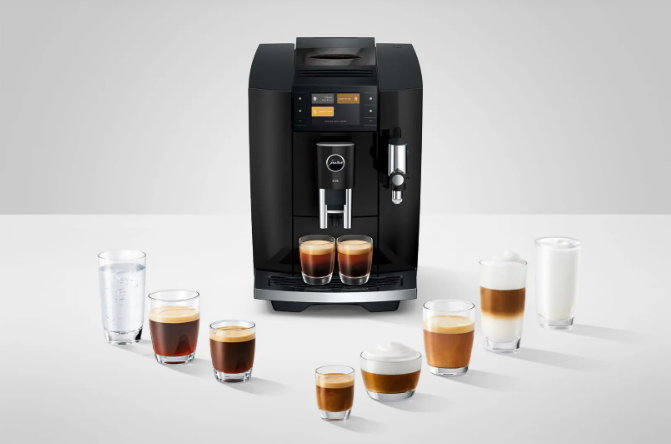 Jura Kaffeevollautomat E8 Piano Black (SD) 15746 inklusive Starterpaket Zemp AG*