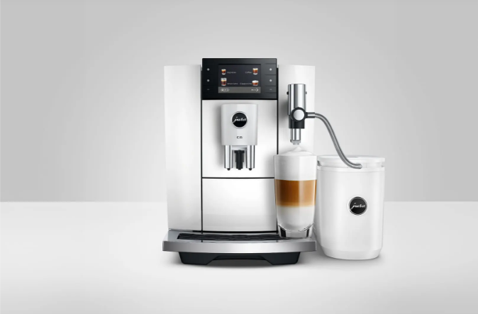 Jura Kaffeevollautomat E8 Piano White (SD) 15748 inklusive Starterpaket Zemp AG*