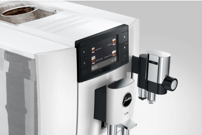 Jura Kaffeevollautomat E8 Piano White (SD) 15748 inklusive Starterpaket Zemp AG*