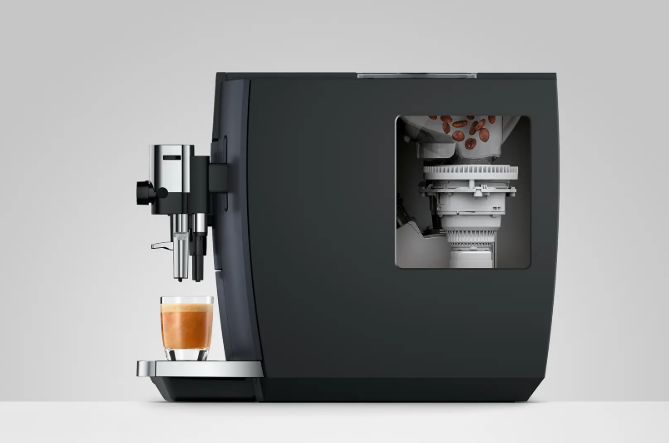 Jura Kaffeevollautomat E8 Cosmic Black (SD) 15750 inklusive Starterpaket Zemp AG*