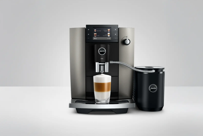 Jura Kaffeevollautomat E6 Dark Inox (SD) 15829 inklusive Starterpaket Zemp AG*