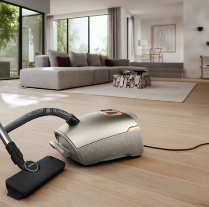 Miele Staubsauger Guard L1 Comfort Titanium PearlFinish