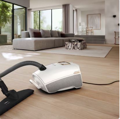 Miele Staubsauger Guard L1 Parquet XL Brillantweiss