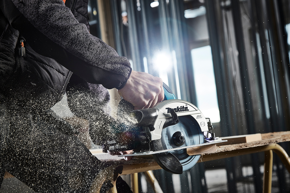 Makita Akku-Handkreissäge LXT /18 Volt/ ohne Akkus / ohne Ladegerät