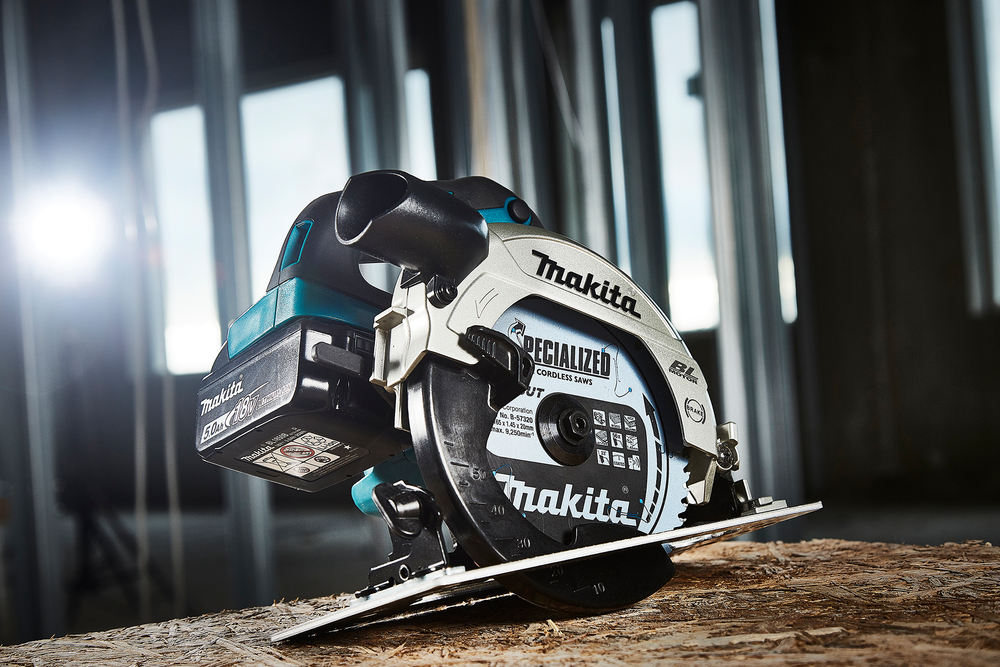 Makita Akku-Handkreissäge LXT /18 Volt/ ohne Akkus / ohne Ladegerät