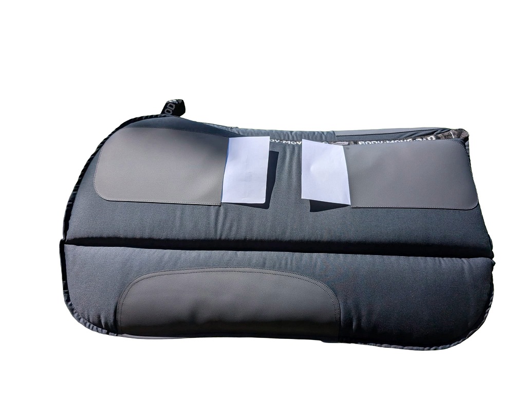 Body Move Pad Balance Pad <br> Einschubtaschen: Vorne und hinten