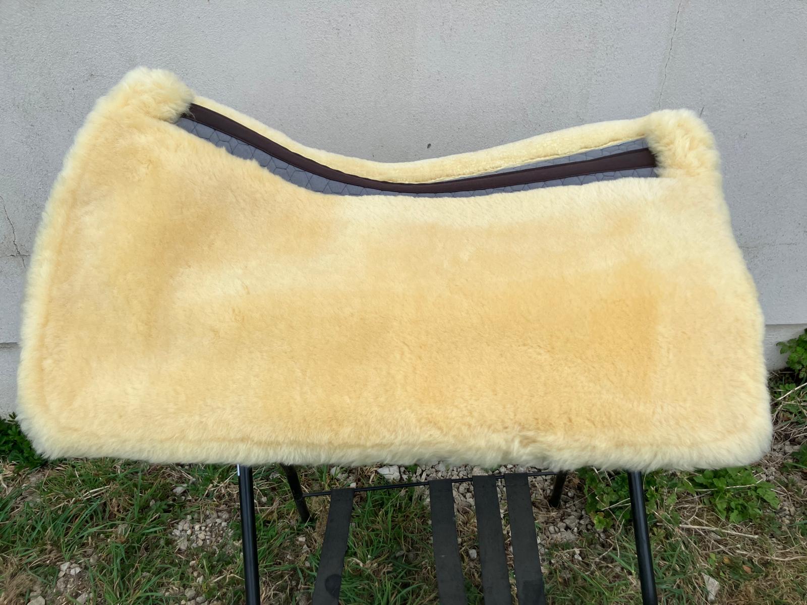 Mattes Square Western Pad<br>