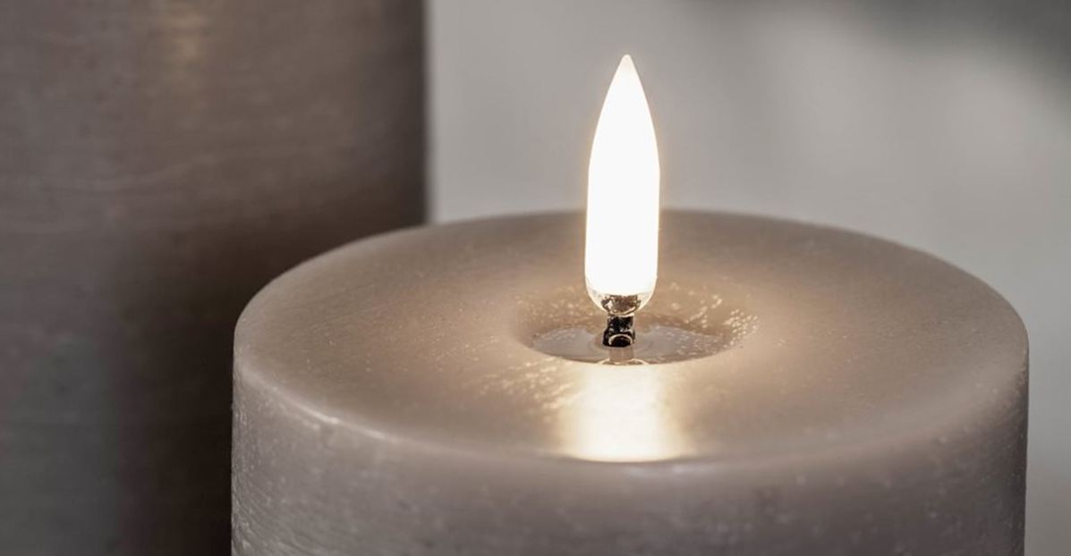 Indoorkerzen LED mit Schmelzoptik, weiss, rustikal<br>