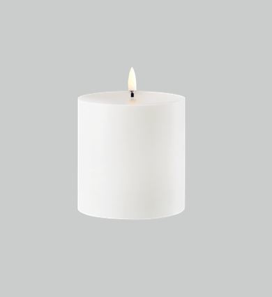 Outdoorkerze LED weiss mit Timer<br> Grösse: 8.4 x 10 cm